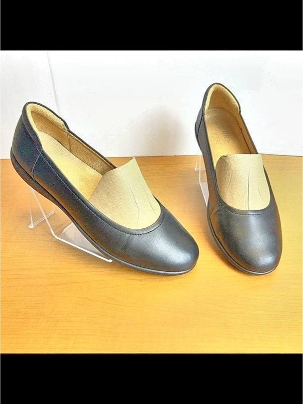 Naturalizer Women's Size 8M Flexy Flat: Black Leather Comfort Ballet Shoes Great